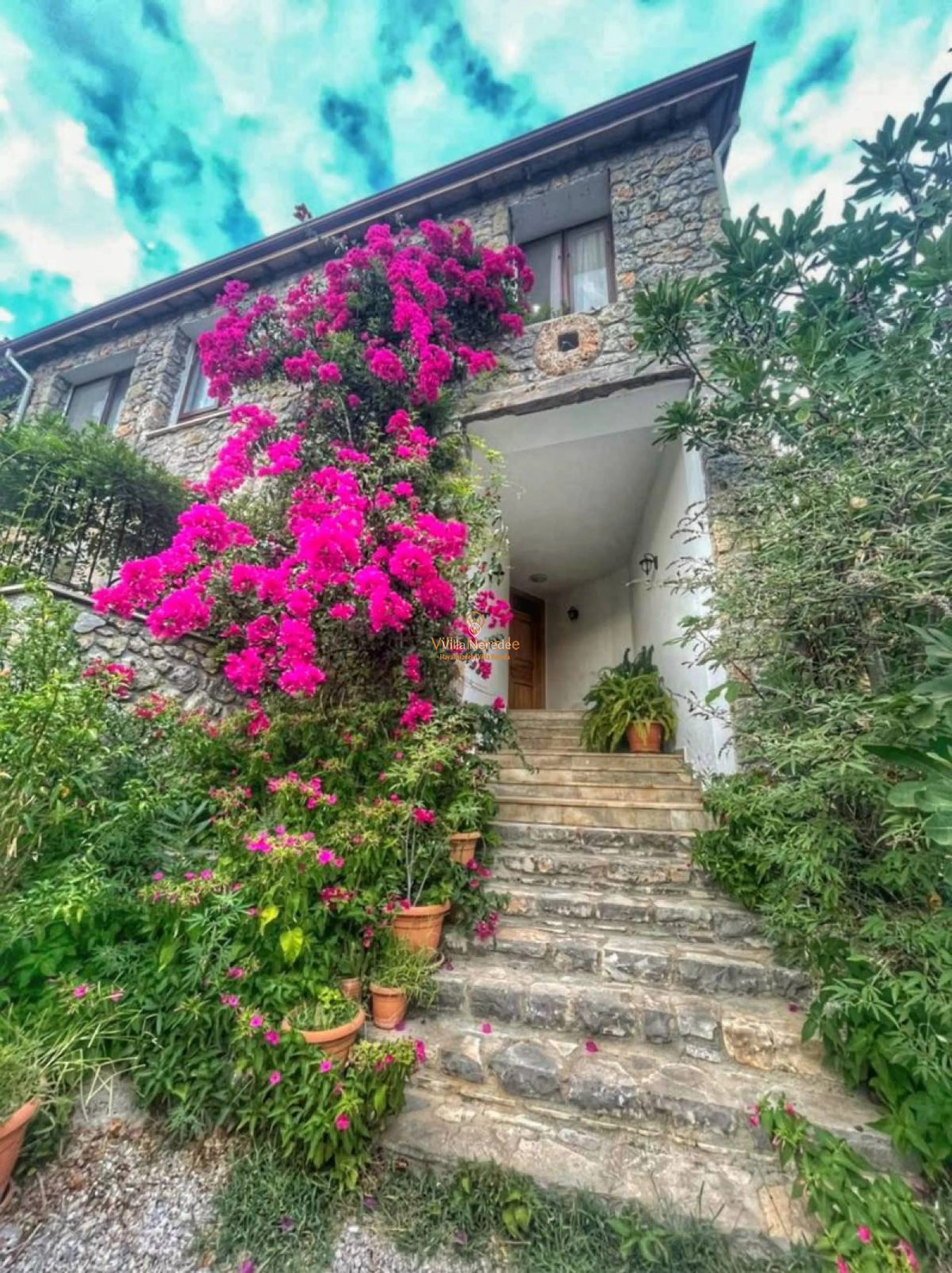villa-panorama-evi-1804071016-b.jpeg