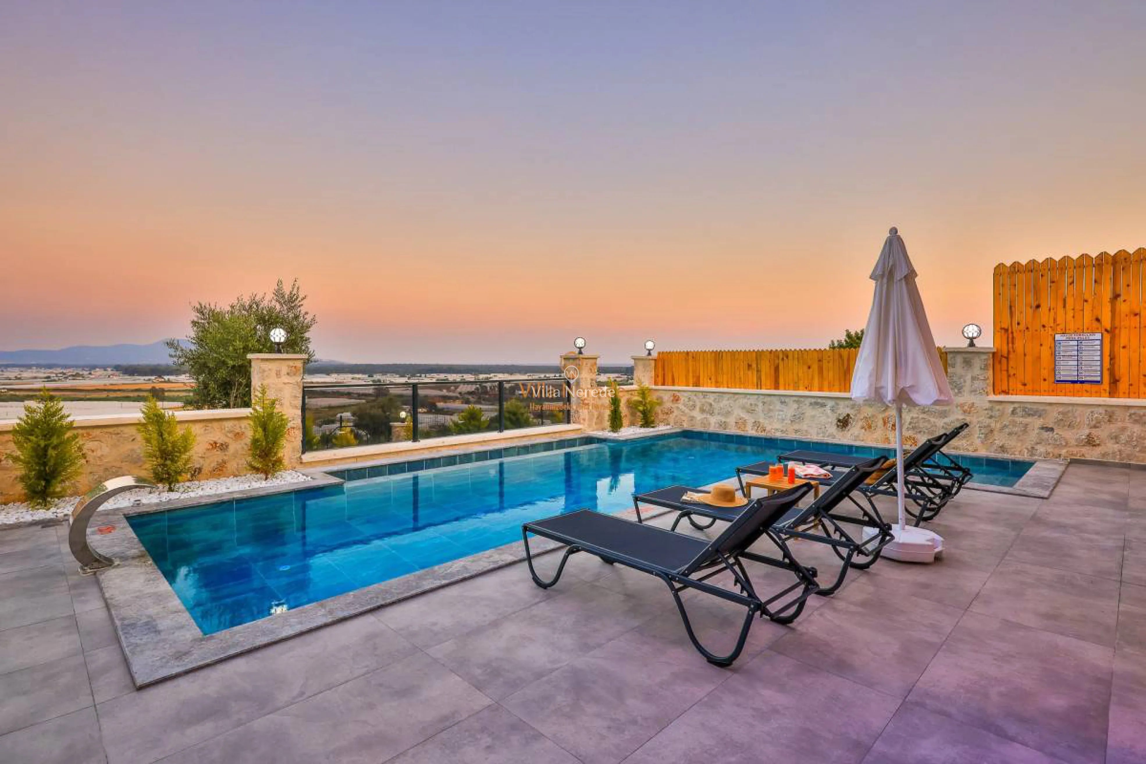 villa-sandak-4-616763358-b.jpg