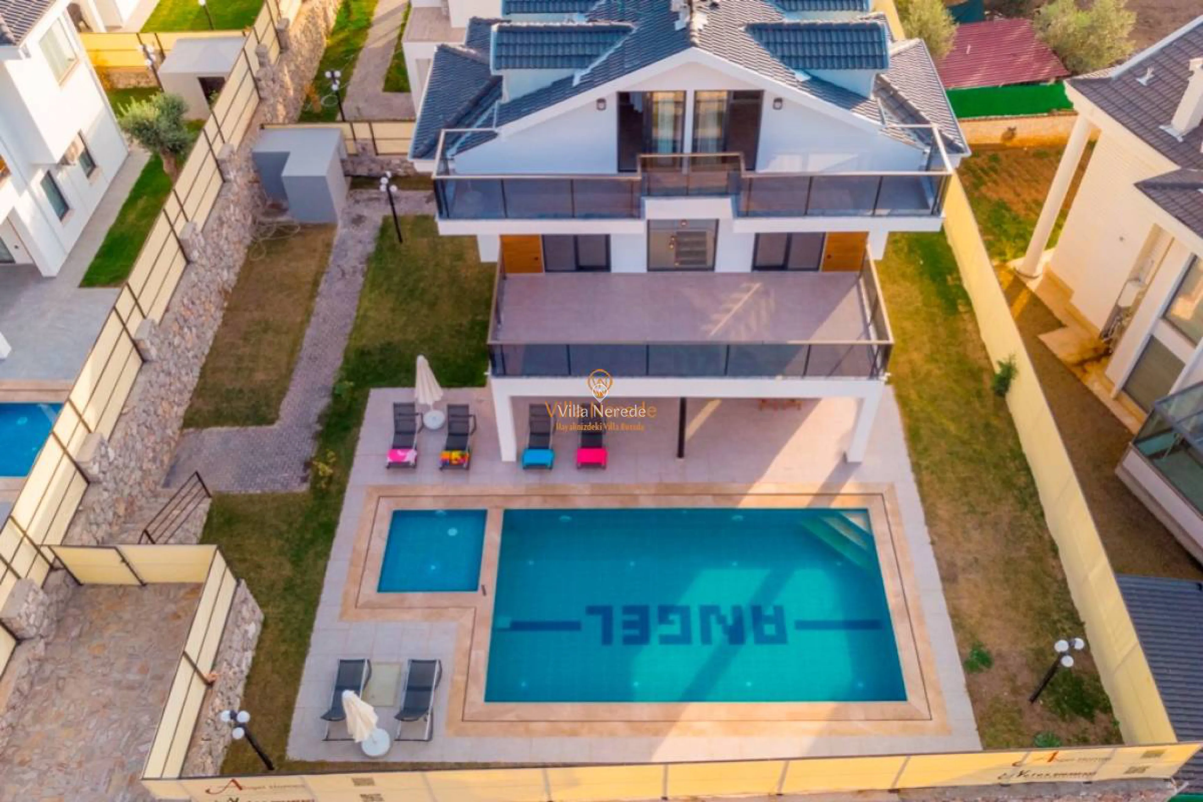 villa-sherbella-541097233-b.jpg