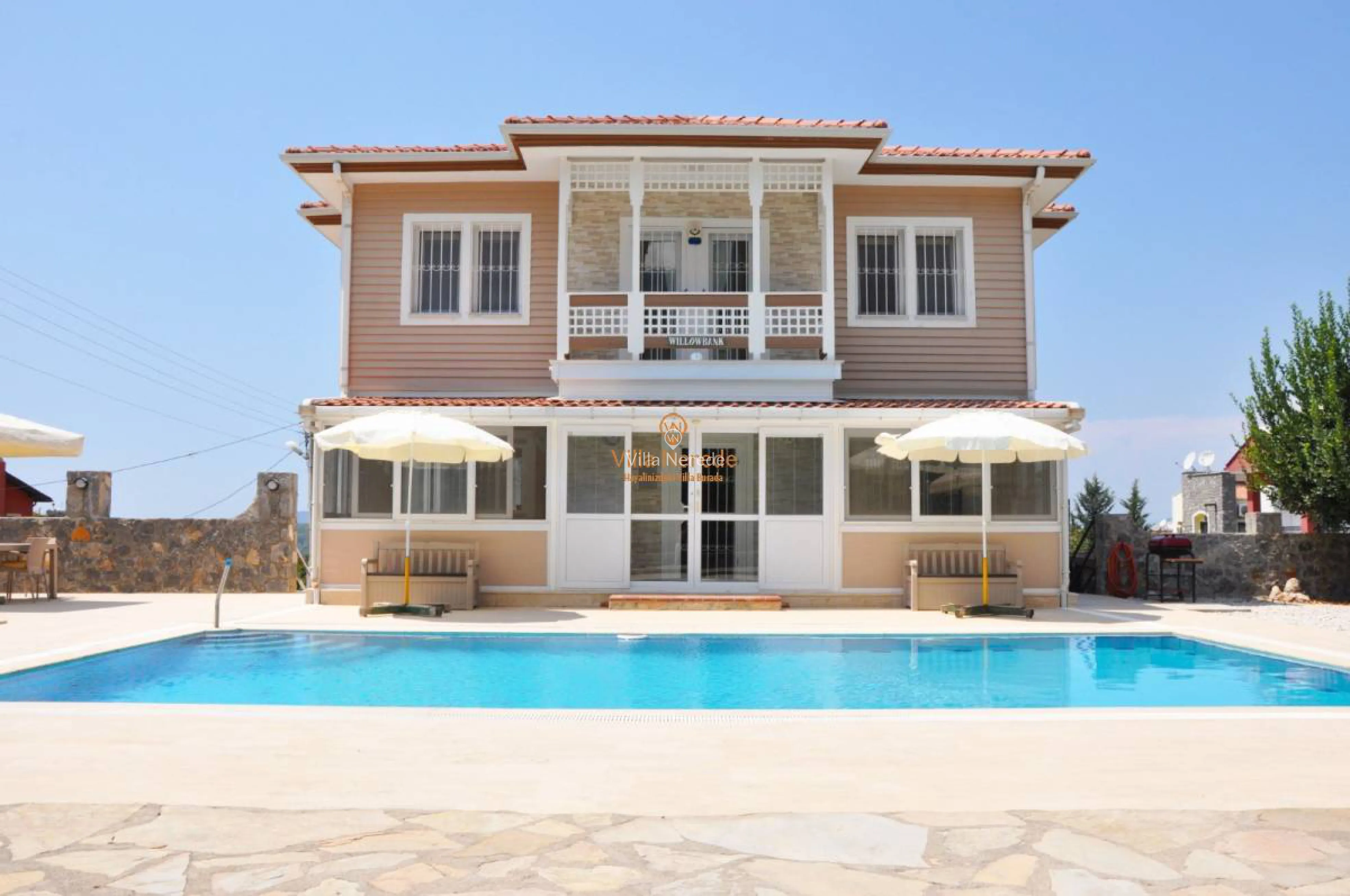 villa-steve-2784365612-b.jpg