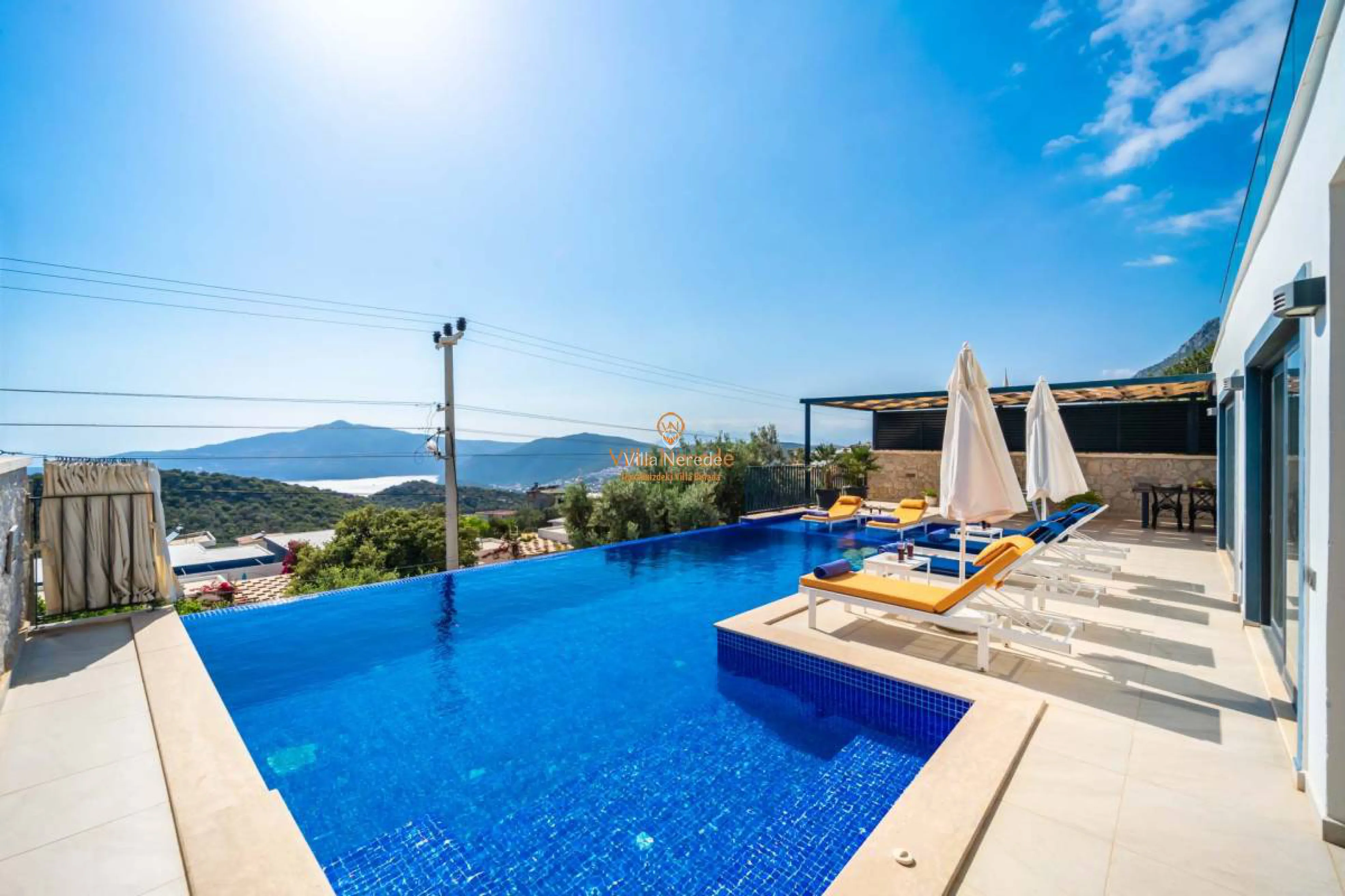 villa-therapy-620-2461303464-b.jpg