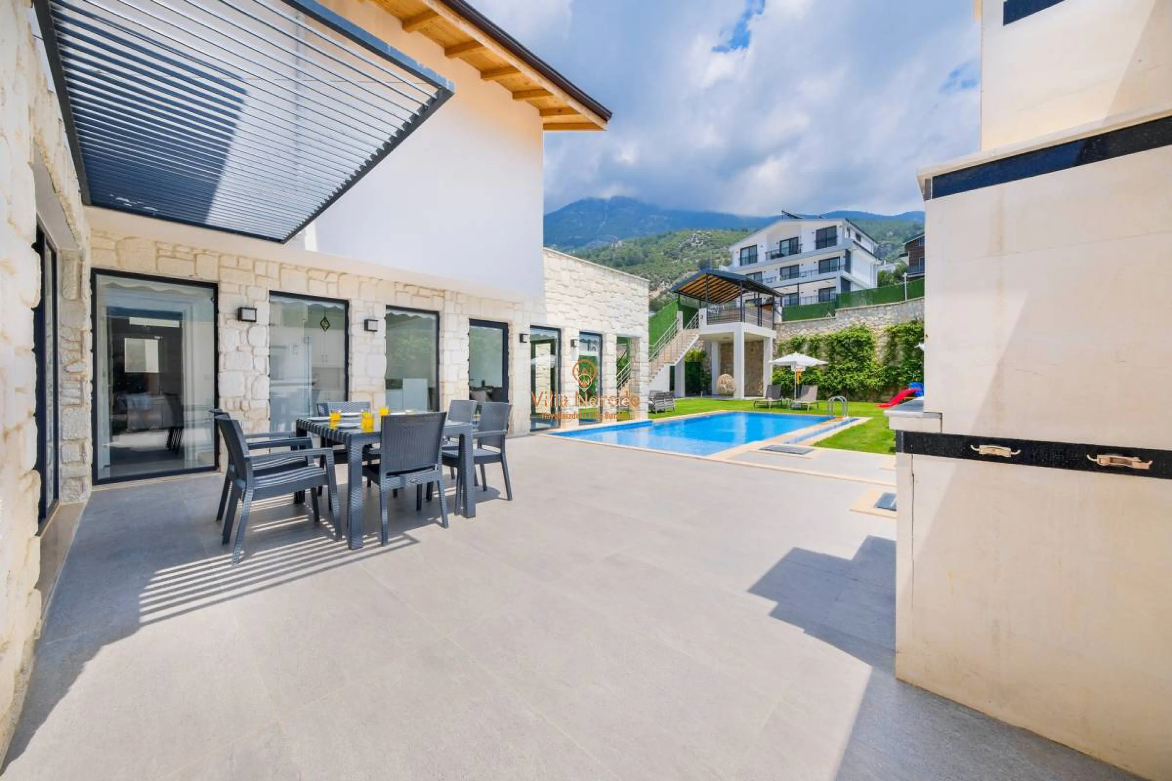 villa-yalcin-4-368301701-b.jpg