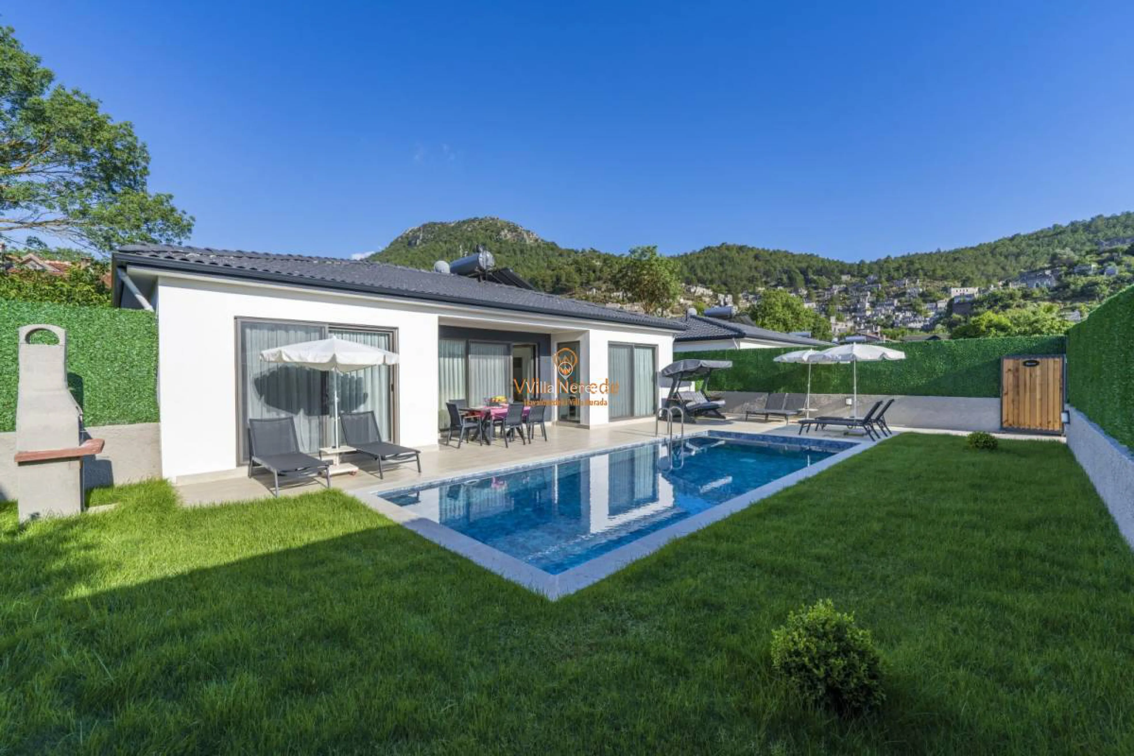 villa-yasemin-831036933-b.jpg