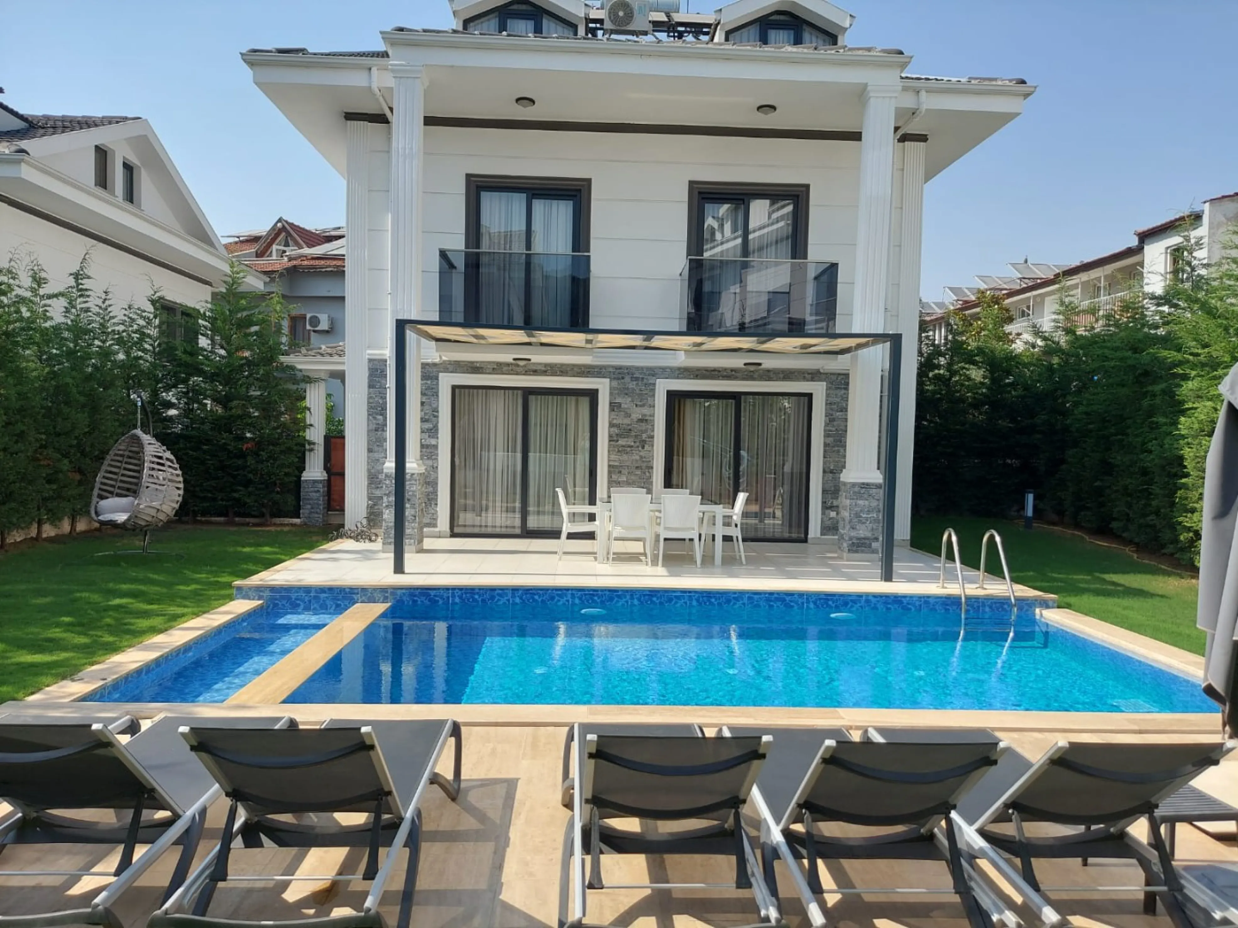 Villa Tower 1