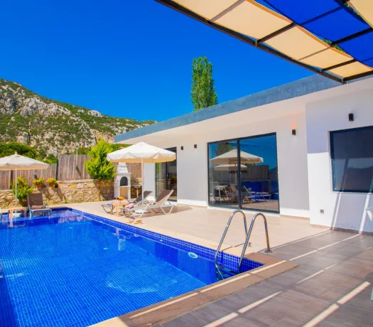 Villa Adar