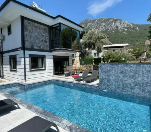Villa Grape 2