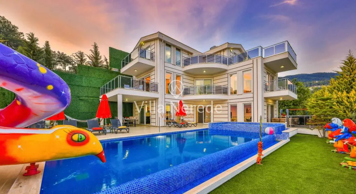 Jakuzili Villalar & Romantik ve Lüks Tatil Keyfi