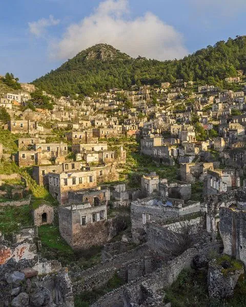 Muhafazakar Balayı Villası Seçimi: Gizlilik ve Lüksü Birleştiren Kusursuz Tatil Rehberi…