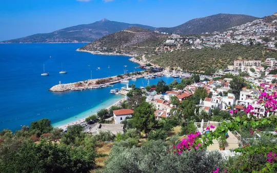 Kalkan Kiralık Villa & Manzaralı ve Lüks Villa Seçenekleri