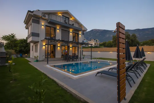 Villa Snow 1