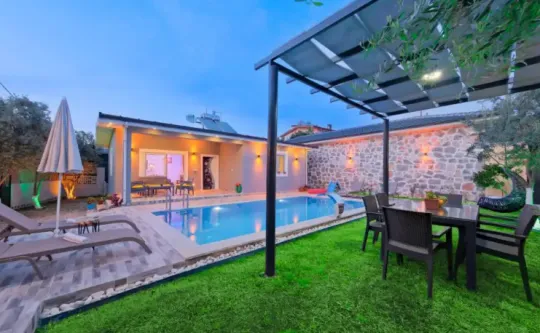 Muğla Deniz Manzaralı Kiralık Villa & Eşsiz Ege Panoraması