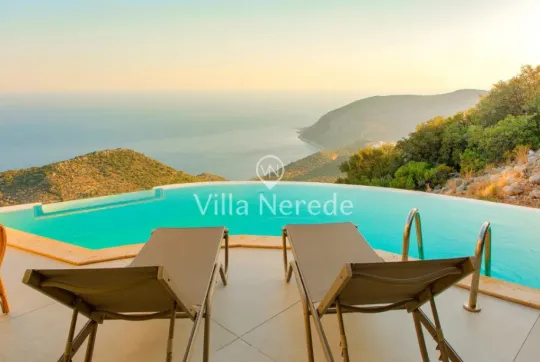 Kaş Sonsuzluk Havuzlu Kiralık Villa & Eşsiz Manzarayla Tatil