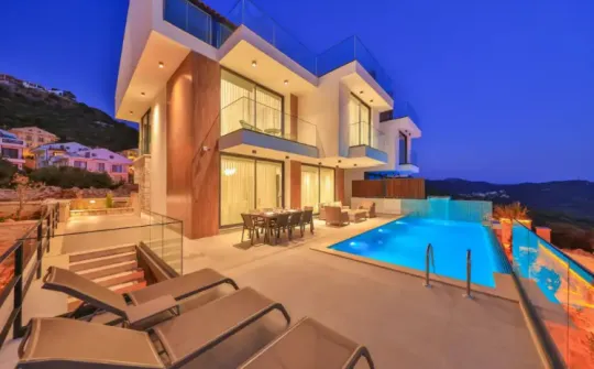 Kaş Muhafazakar Kiralık Villa & Doğal ve Huzurlu Tatil