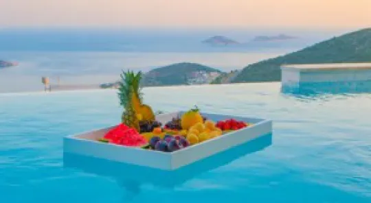 Sevgililer Günü Villaları & Romantik Kaçamaklar İçin Özel