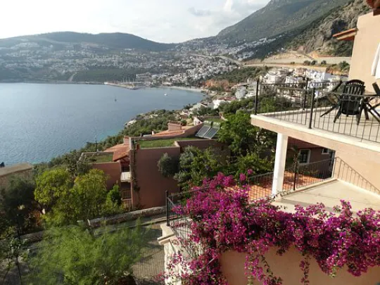 Patara Kiralık Villa & Tarihi ve Doğal Güzelliklerle Tatil