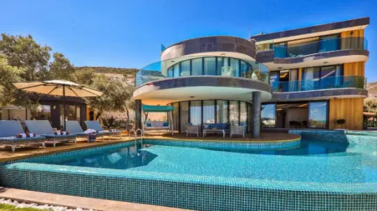 Hamamlı Kiralık Villa & Lüks ve Konforlu Tatil Keyfi