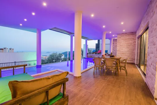 Villa Eva Hill Firuze