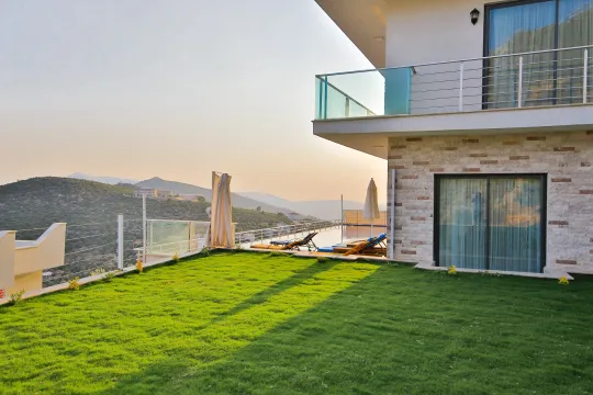 Villa Eva Hill Şato