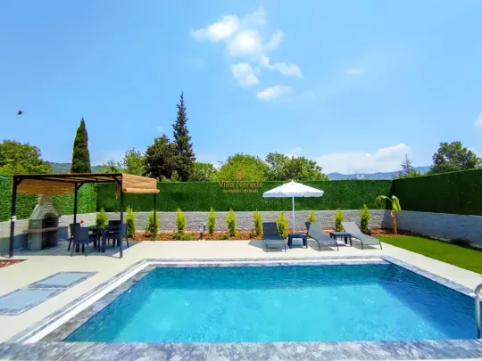 Viilla Meşe Kayaköy