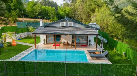 Villa Aryam