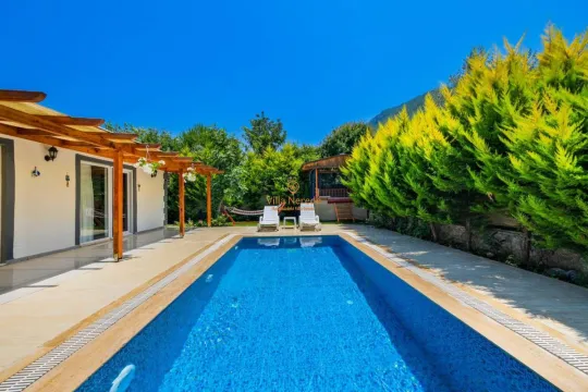 Villa Ayla