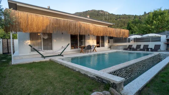 Villa İpek