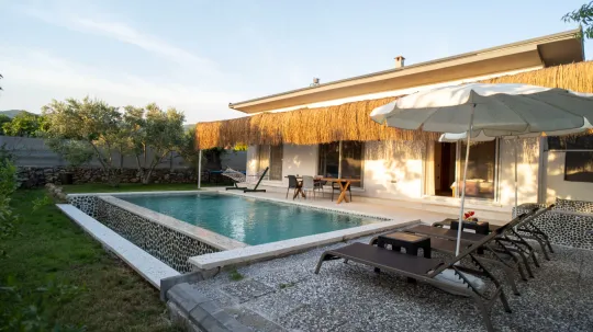 Villa İpek