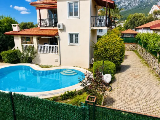 Villa Agora