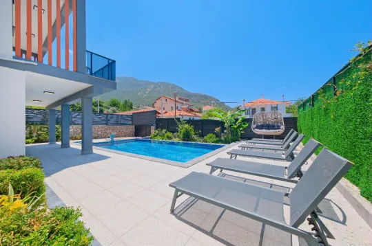Villa Azram