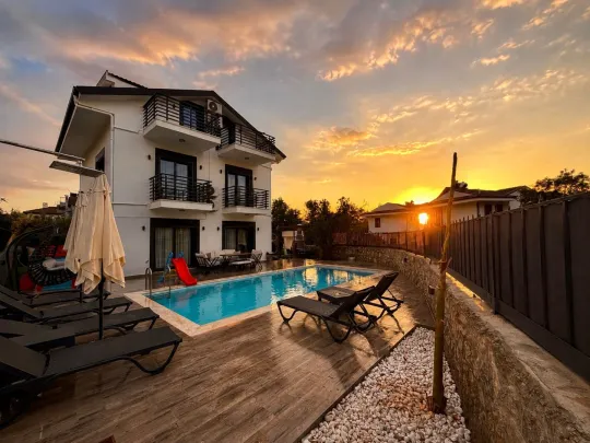 Villa Bee A