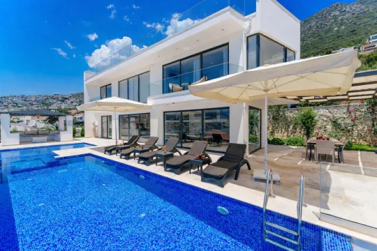 Villa Fatoş