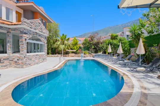 Villa İzli
