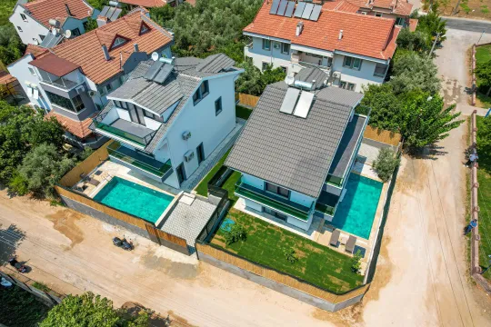Villa Kozmik 1