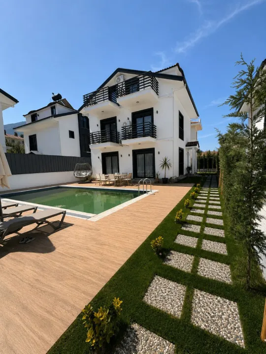 Villa Luxury 1