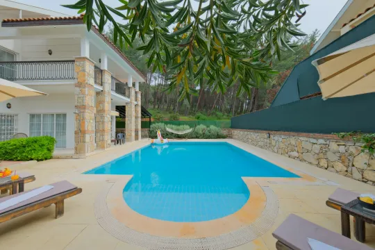 Villa Mary
