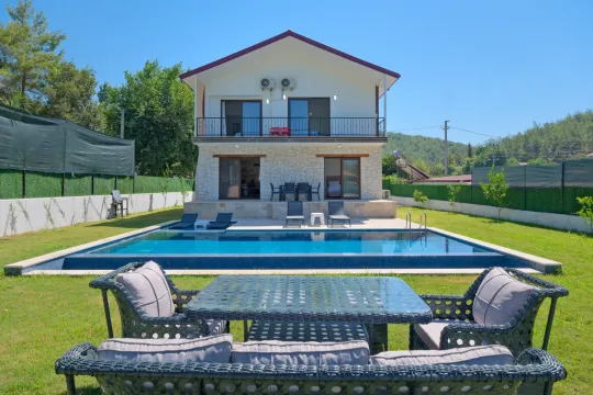 Villa Myra 4