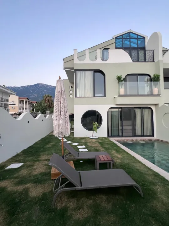 Villa Nymora House