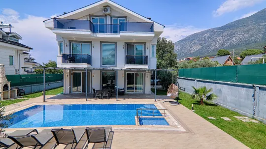 Villa Portside B