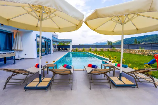 Villa Saraylı