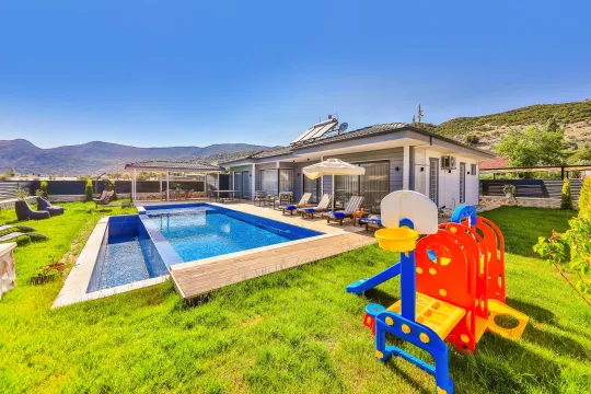 Villa Saraylı Duo