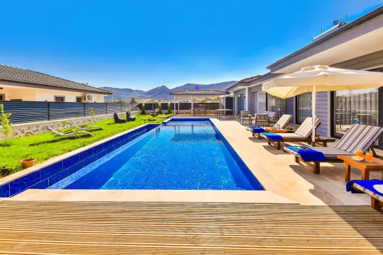Villa Saraylı Duo