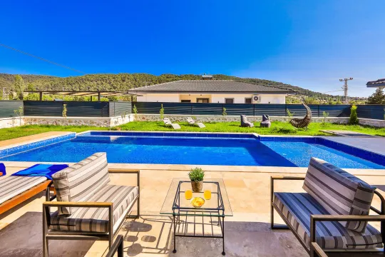 Villa Saraylı Duo