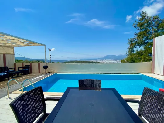 Villa Senam