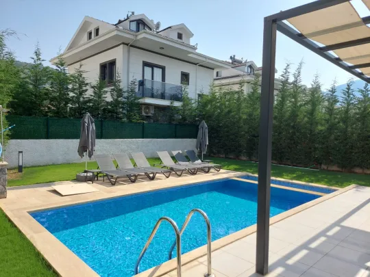 Villa Tower 2