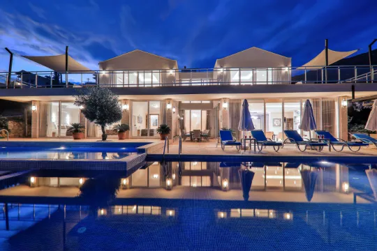 Villa Mia Luxery 3