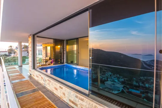 Villa Eva Hill Şato