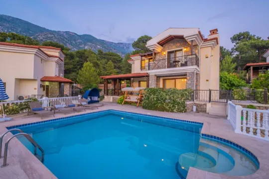 Villa Serenity Exlum